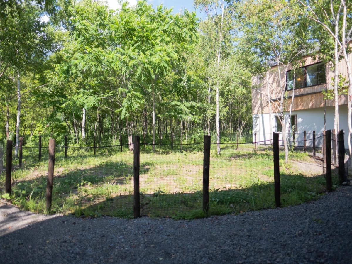 Coboushi オモヤ Guest House Niseko Exterior photo